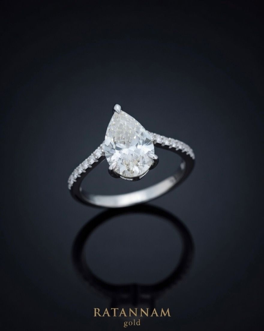 SILVER RING