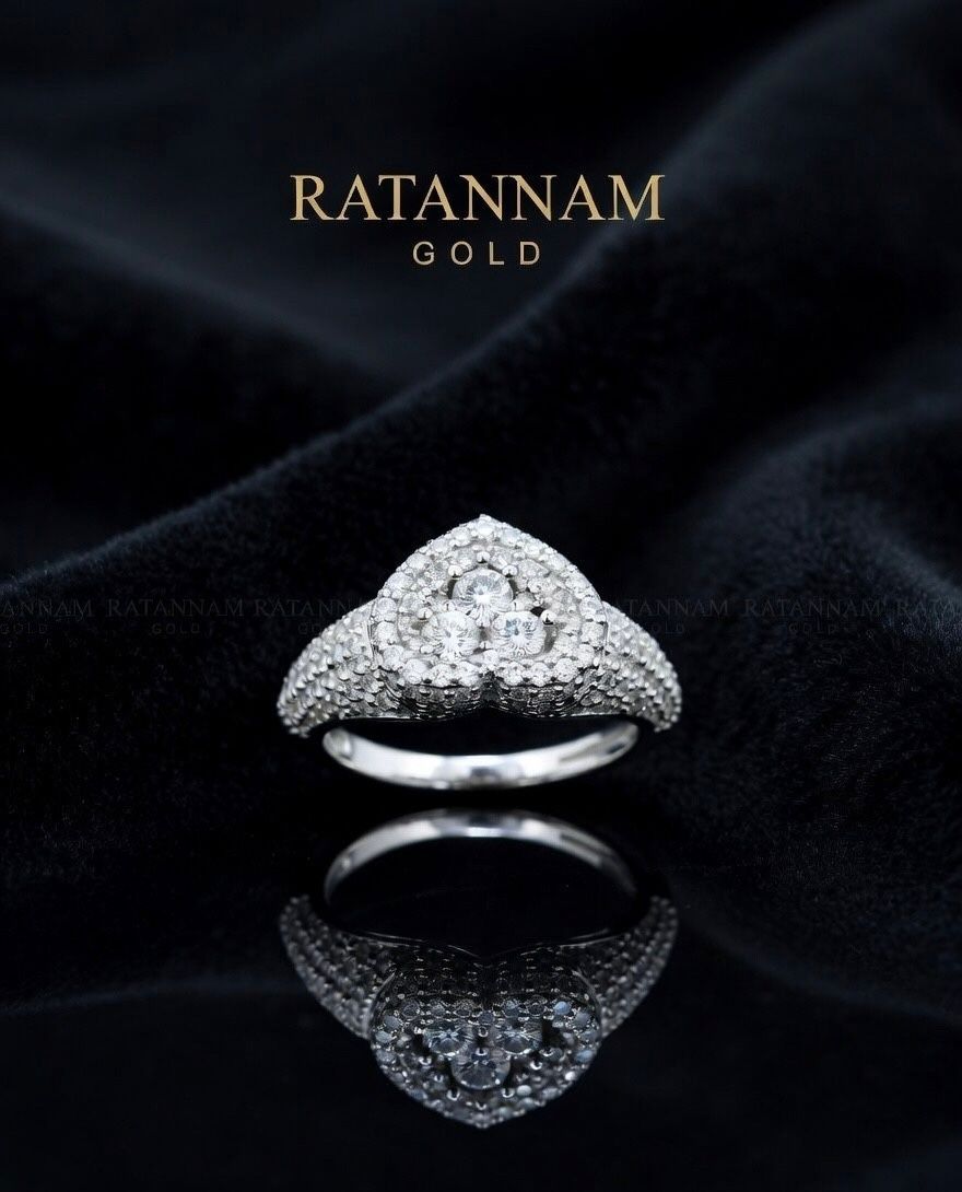 SILVER RING