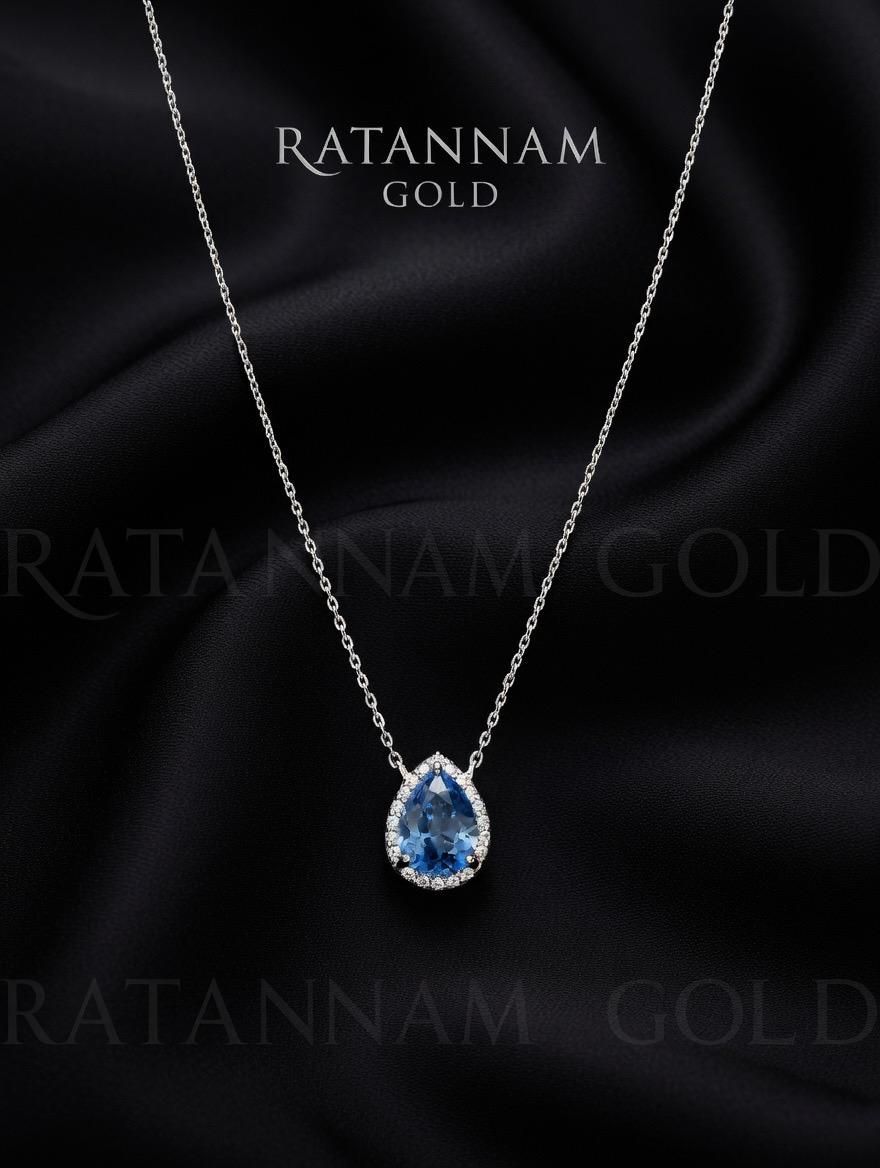 SILVER CHAIN PENDANT