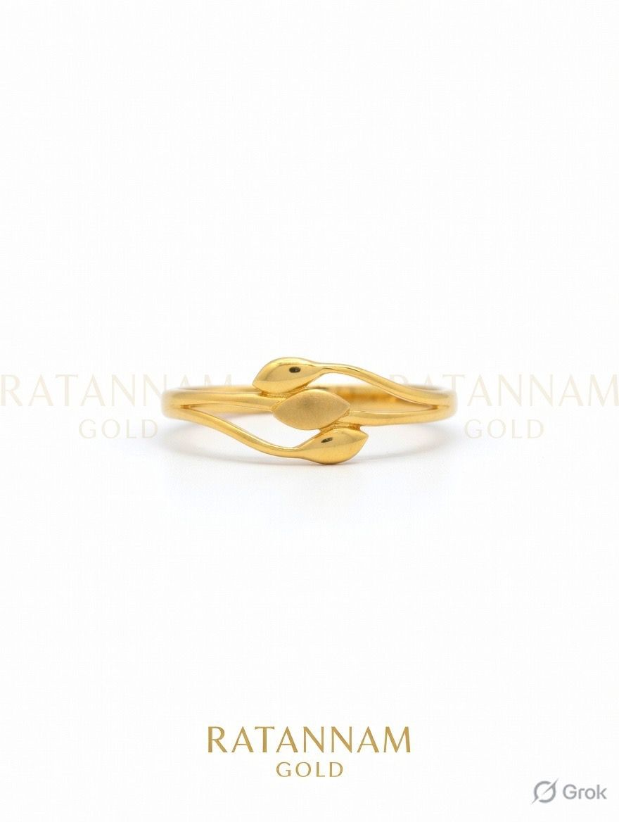 Classic Rattan Gold Ring with Two Snakes Entwined
