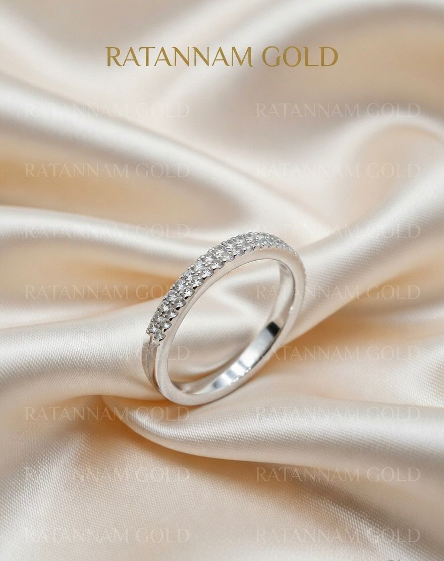 SILVER RING