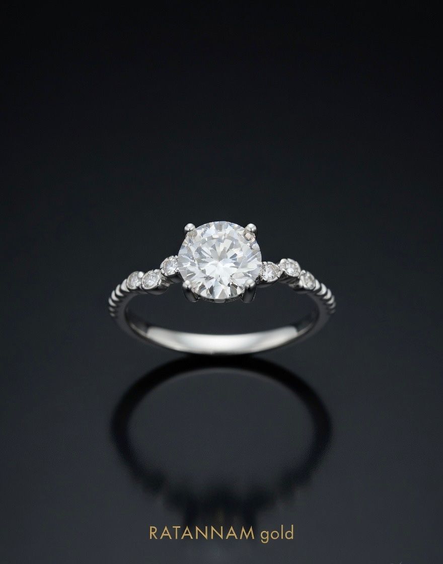 SILVER RING