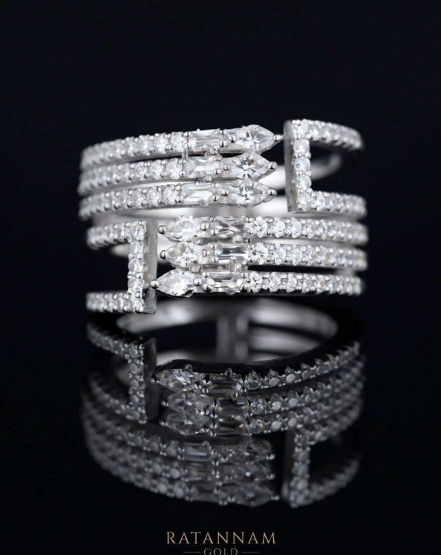 SILVER RING