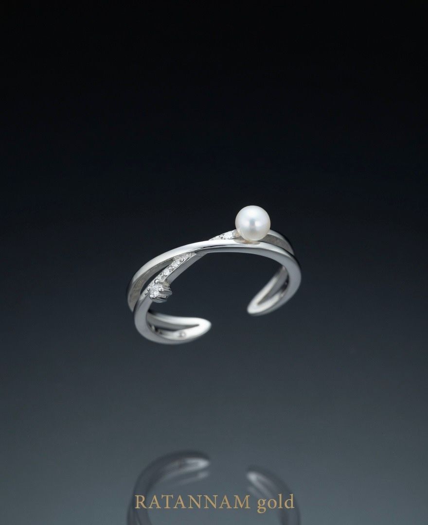 SILVER RING