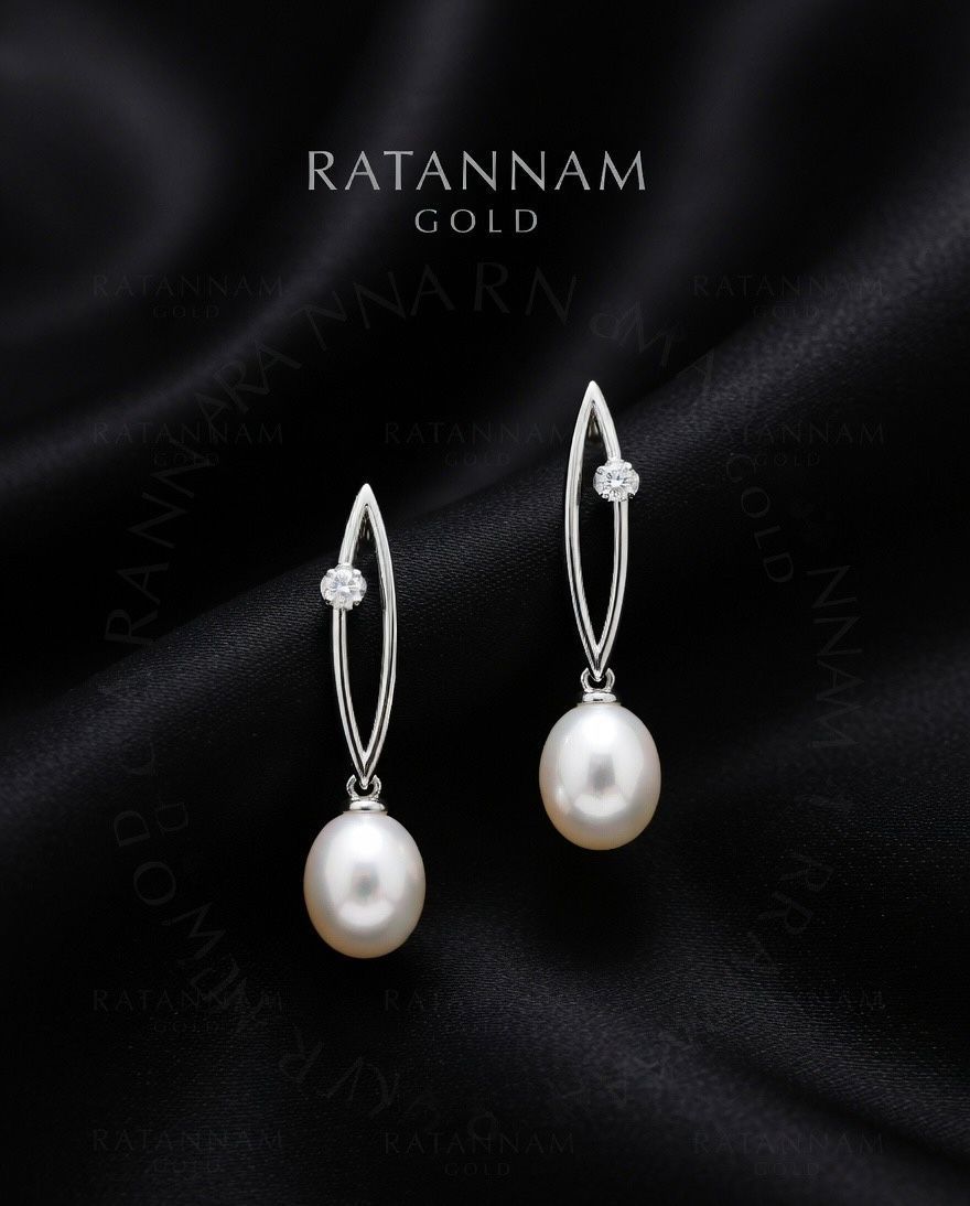 SILVER EARRINGS/STUDS