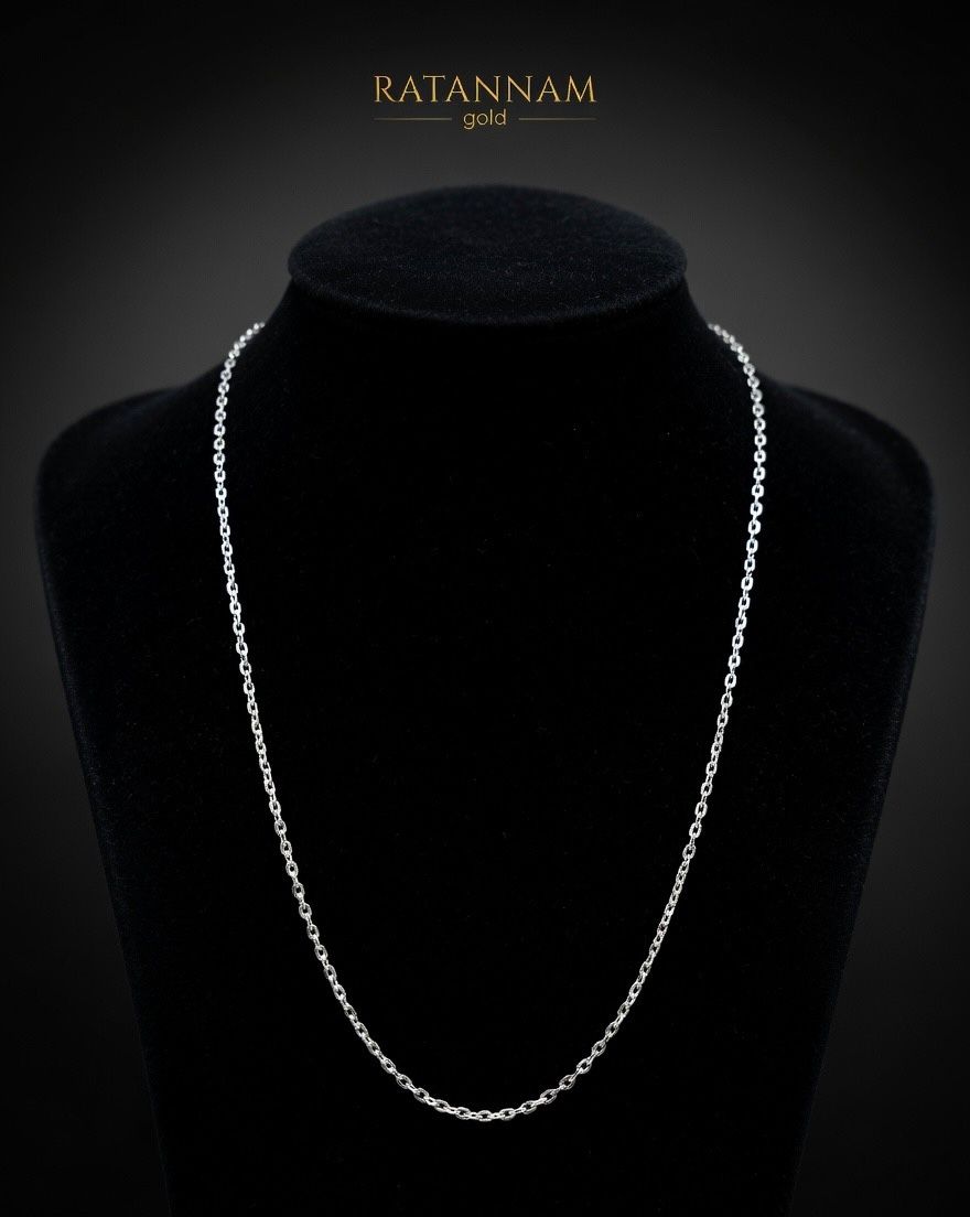 SILVER CHAIN PENDANT