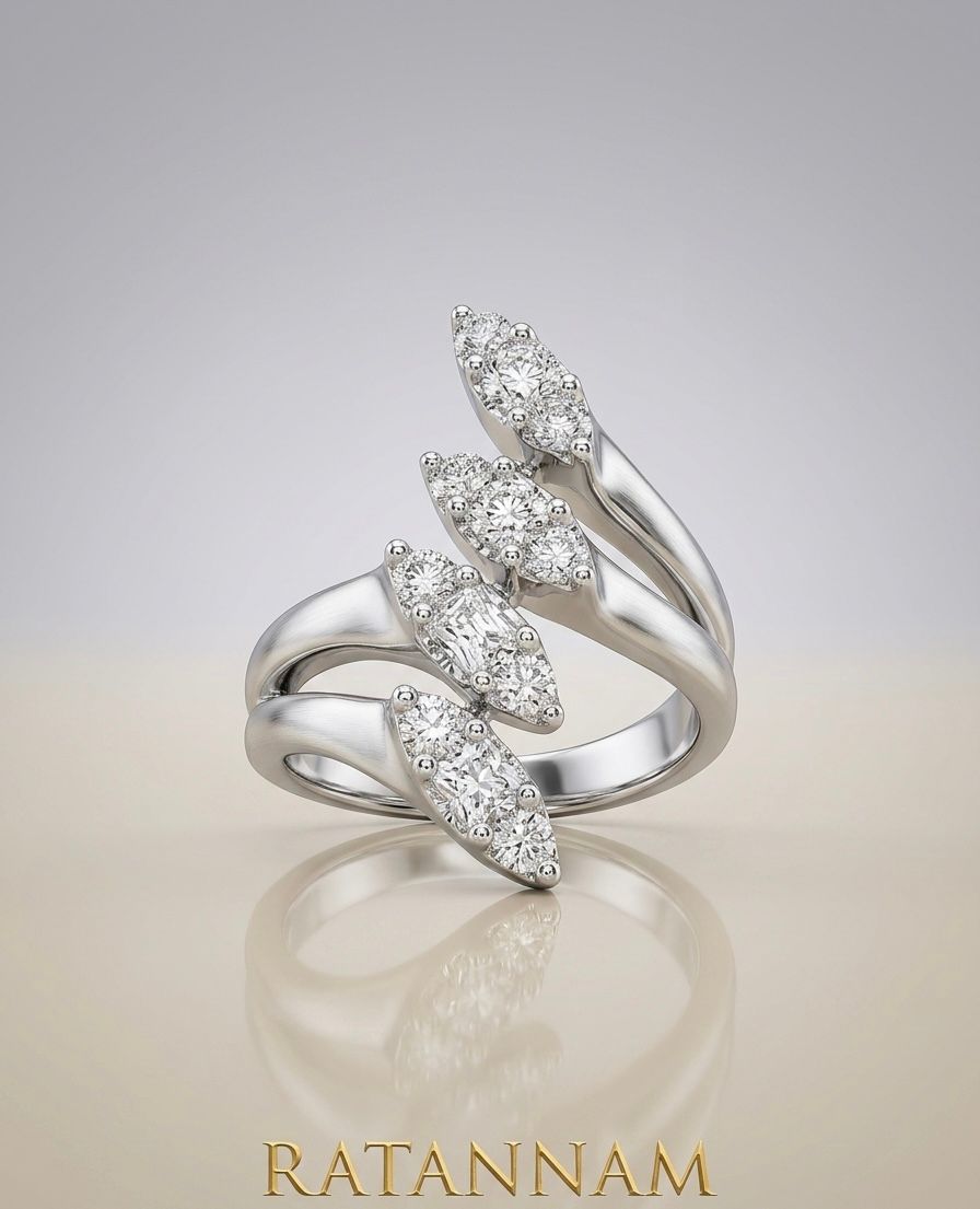 SILVER RING
