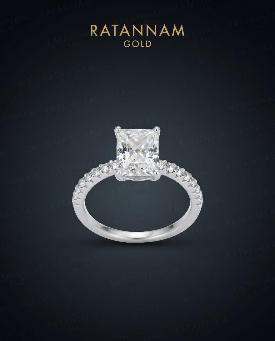 SILVER RING
