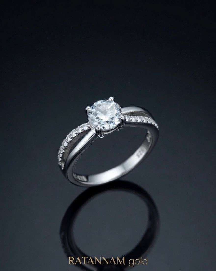 SILVER RING