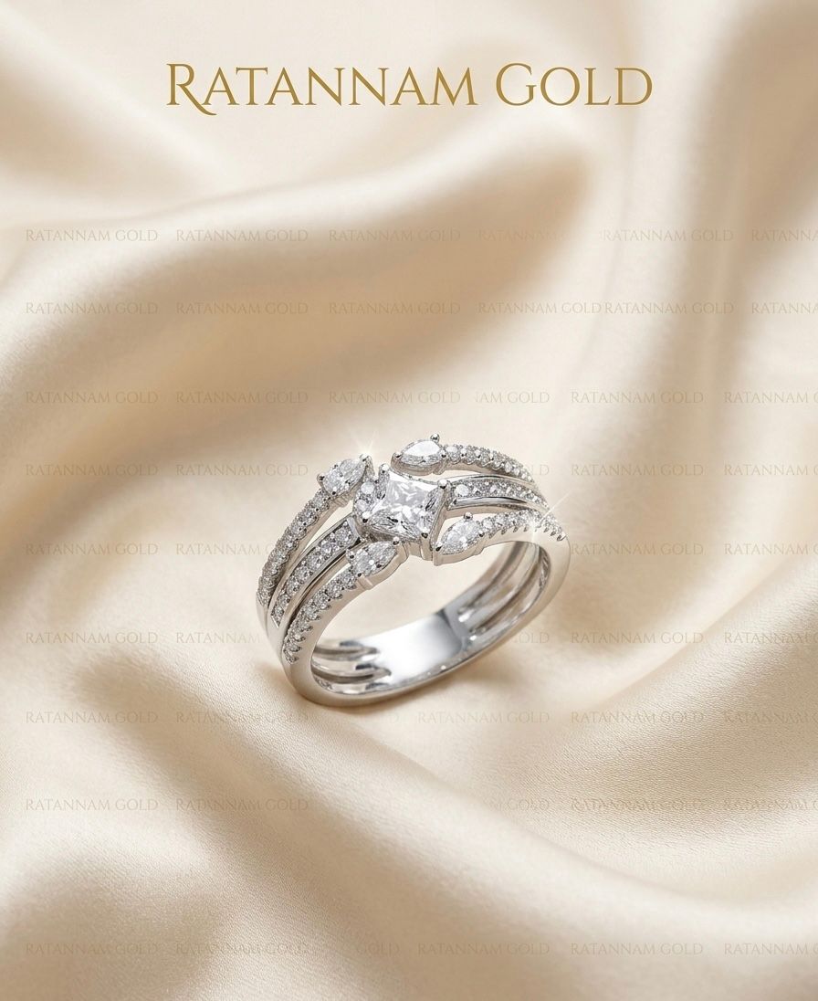 SILVER RING