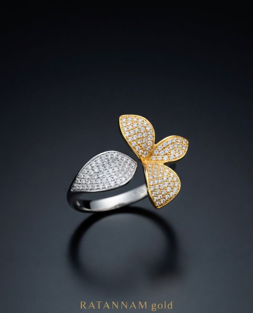 SILVER RING