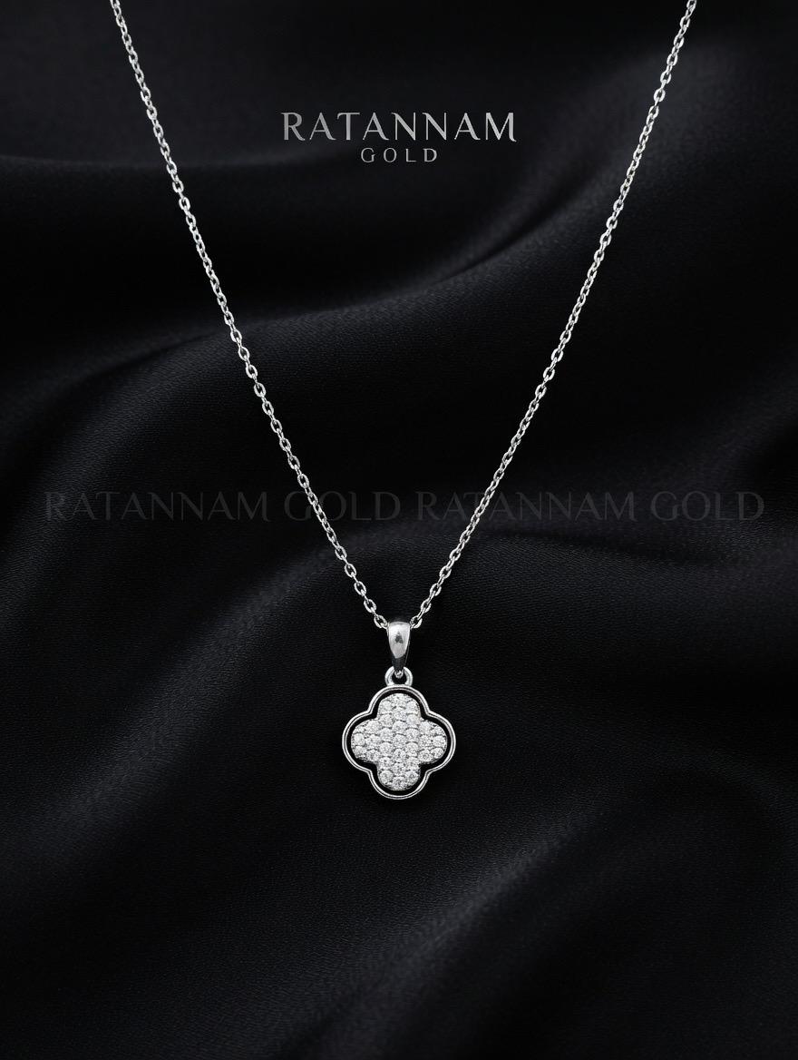 SILVER CHAIN PENDANT