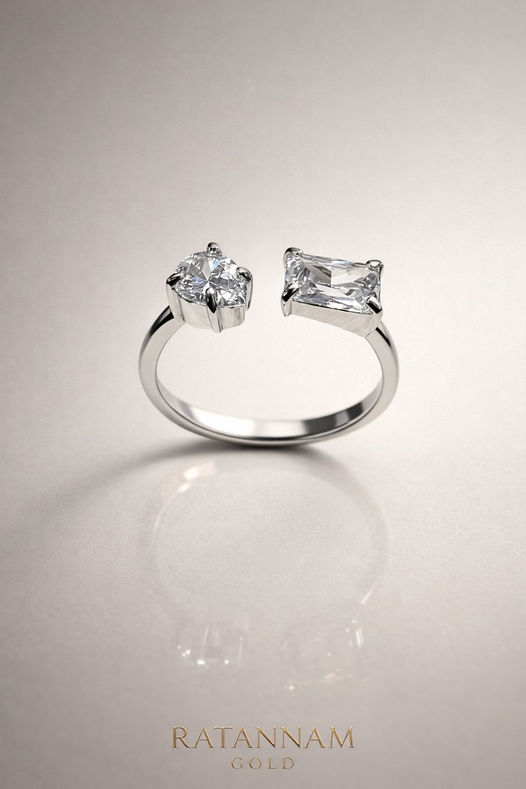 SILVER RING