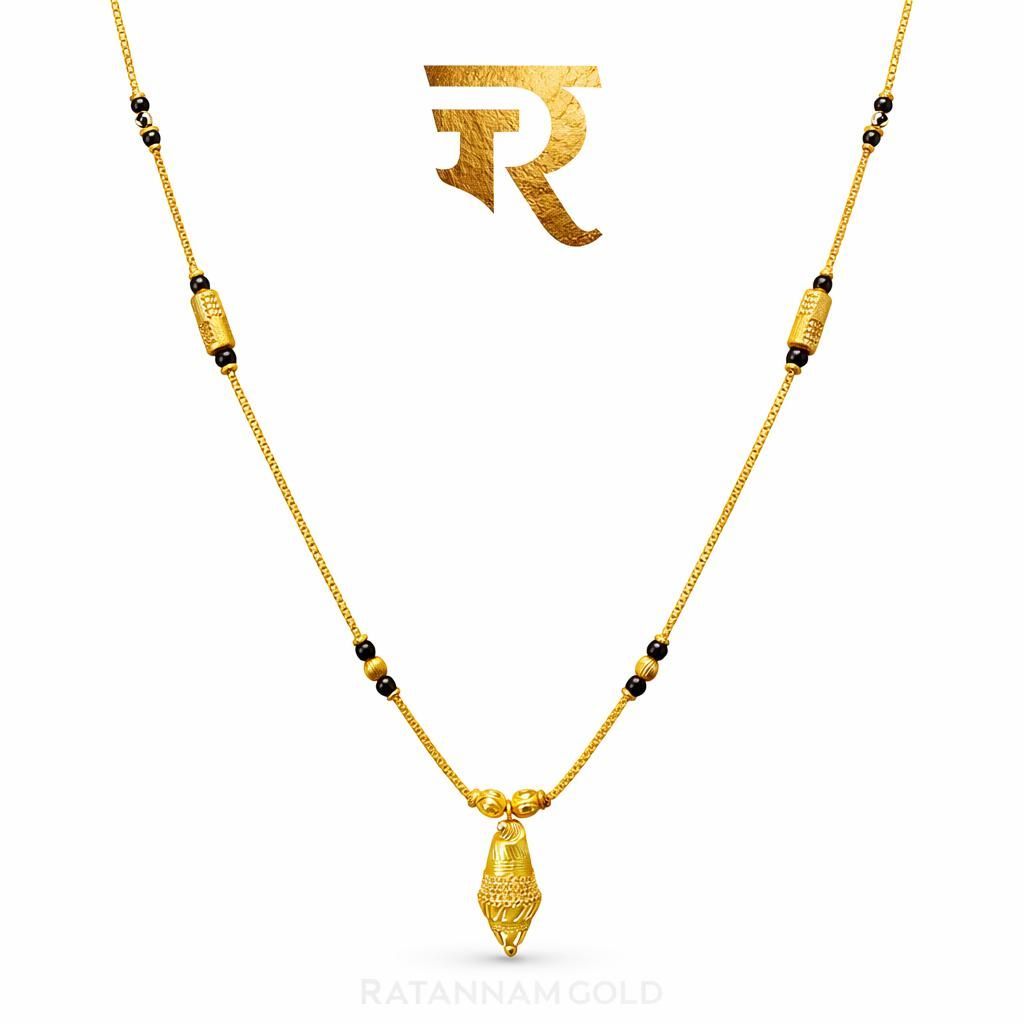 Elegant Gold Mangalsutra with Traditional Pendant